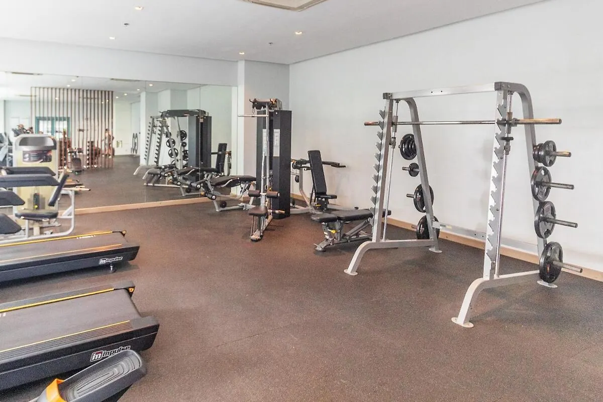 Stylish Condo In Bgc Near Uptown Mall And St Lukes Manila 0*,