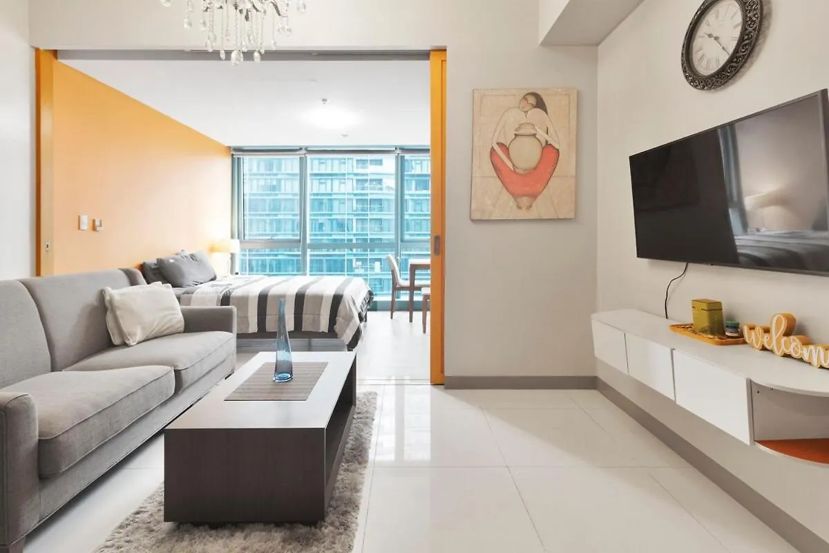 Stylish Condo In Bgc Near Uptown Mall And St Lukes Manila Apartment