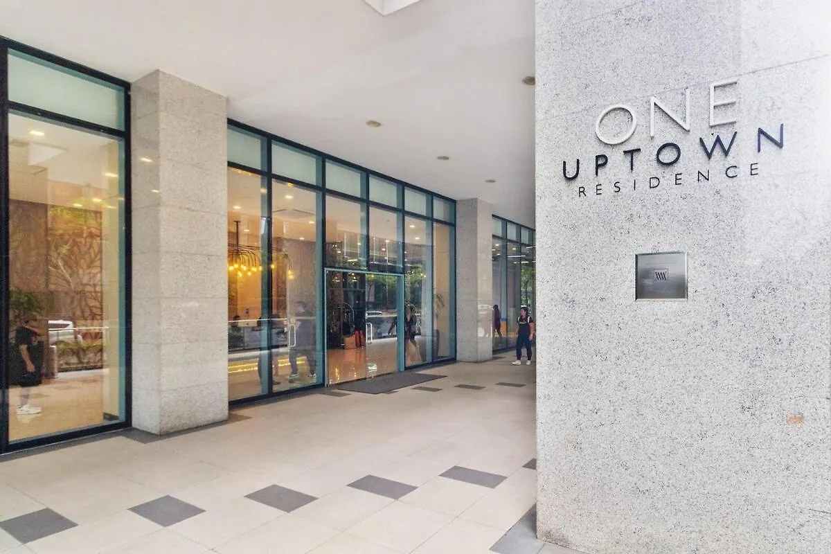 Apartment Stylish Condo In Bgc Near Uptown Mall And St Lukes Manila